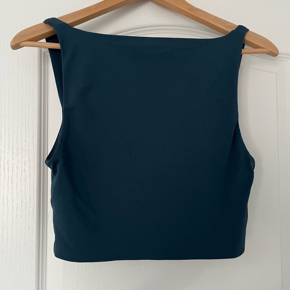 Babaton cropped tank top - Picture 3 of 6